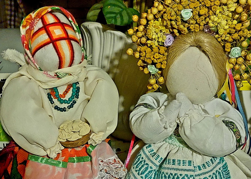 «Я зараз працюю на волонтерство, на Перемогу!» – майстриня попри війну не розлучається з творчістю