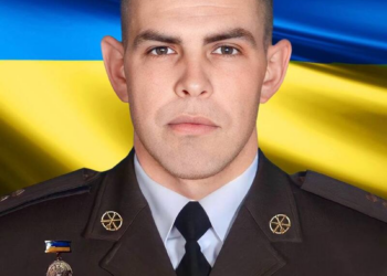 Боронив українське небо, а тепер оселився в нім