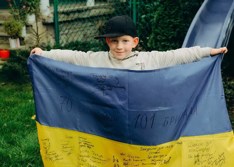 Другокласник Тимофій Ковалевський видав книгу казок, щоб підтримати ЗСУ
