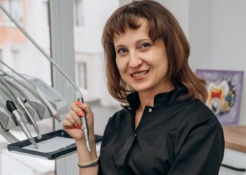 «Больові відчуття у лівій частині нижньої щелепи можуть бути проявом хвороб серця, а оніміння підборіддя – ознакою онкології», – каже Віра Шиміліна. Фото з архіву лікаря.