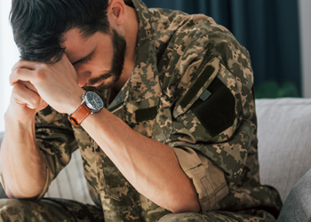 Як поводитися, якщо у близького посттравматичний стресовий розлад