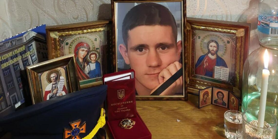 Синів куточок у рідній домівці. Фото з сімейного архіву.