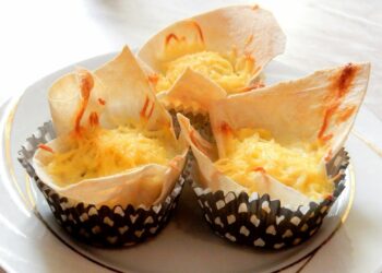 Запечене філе хека в лаваші. Фото: zakarpatpost.net