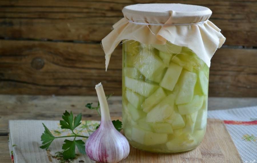 Кабачки по-угорськи. Фото: povar.com