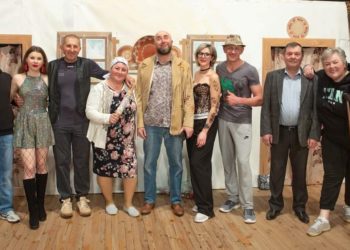 Усі кошти, виручені від вистав театру «Сучасник», йдуть на підтримку ЗСУ. Фото з архіву Романа Дронюка.