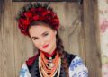 Вже третій рік щира українка активно наближає Перемогу з Лондона