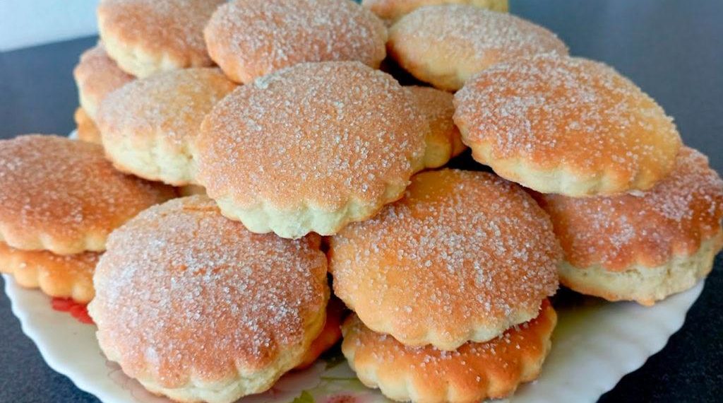 Медові коржики. Фото: noviydoctor.com