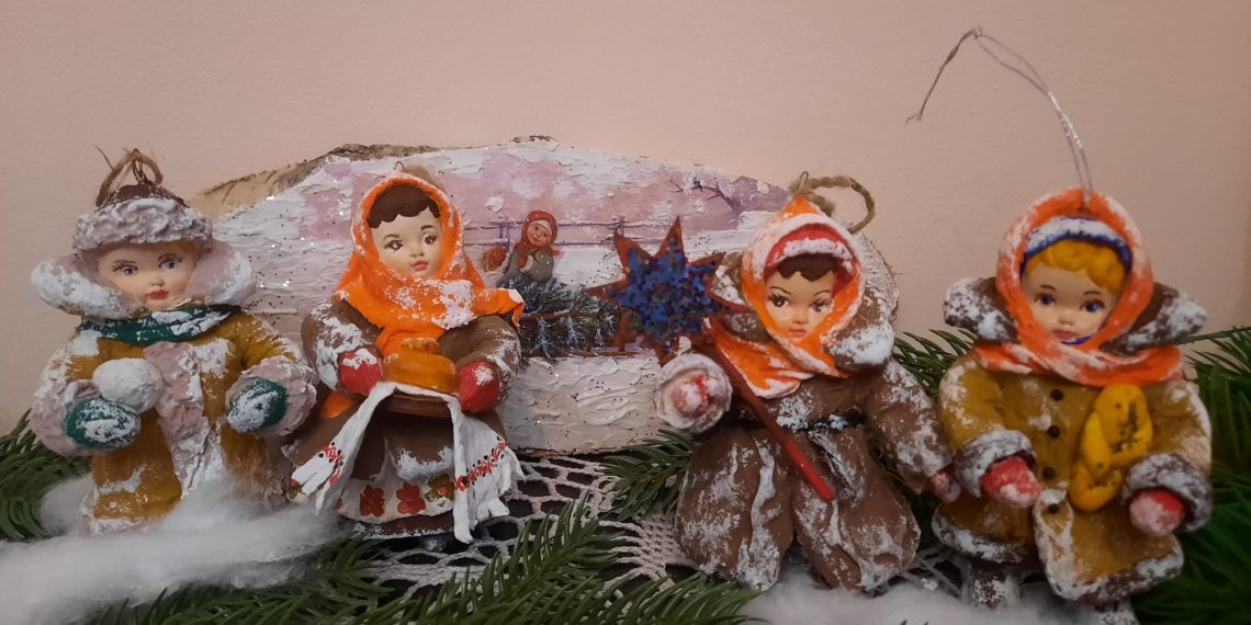 Від ретроіграшок майстрині віє теплими спогадами з дитинства. Фото з архіву майстрині.