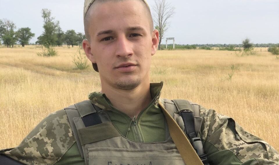 Сидіти вдома, коли йде війна, Олексій Савранський просто не міг