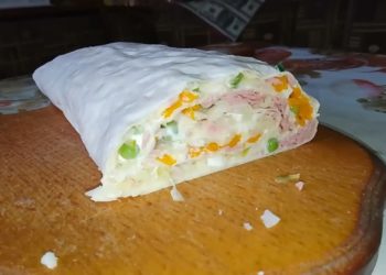 Олів’є в лаваші. Фото: i.ytimg.com