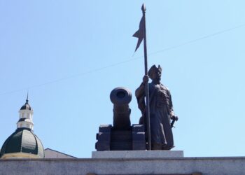 Пам'ятник Іванові Сірку в Харкові. Фото: Суспільне. Дніпро