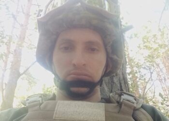 33-річний стрілець-санітар Микола Остапенко героїчно загинув під час захисту батьківщини на околицях населеного пункту Миколаївка Покровського району на Донеччині.