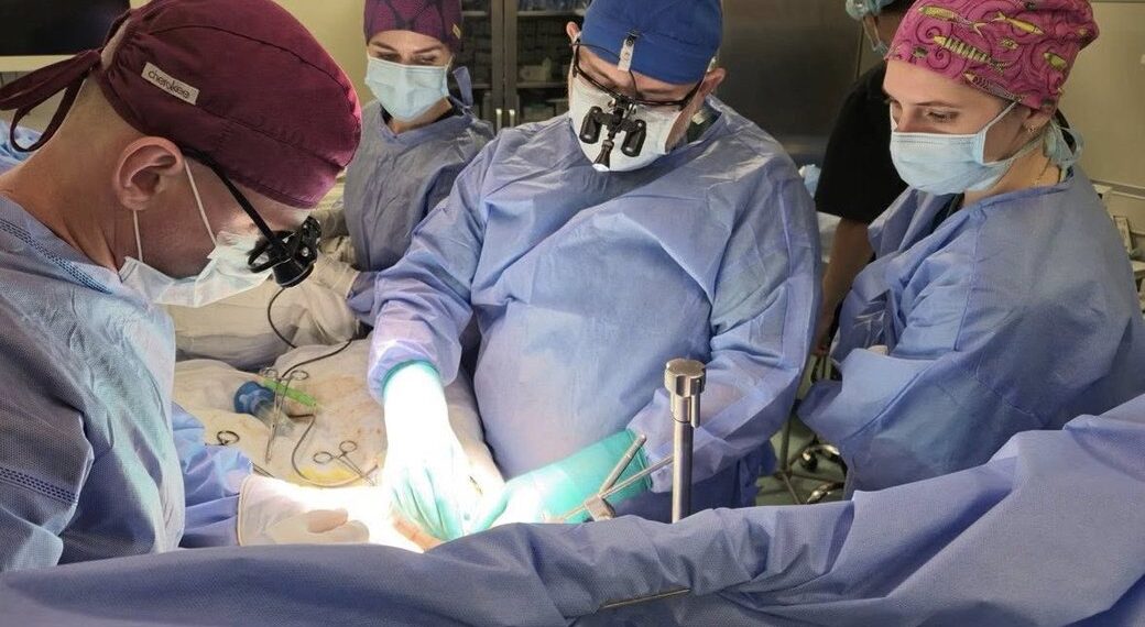 Донорські органи отримали троє дітей. Фото з фейсбук-сторінки Українського