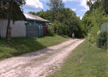 У села запрошують сім’ї з дітьми, бо переконані: закриється школа – зникне й село. Фото з архіву Кудрівської школи Чернігівської області.