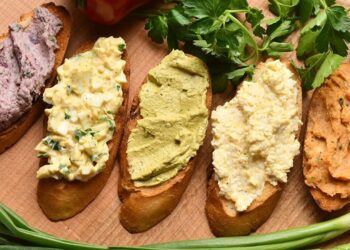 Намазки на канапки. Фото: ytimg.com