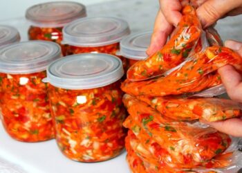 Заготовки для супів та борщів, які легко приготувати самостійно. Фото: i.ytimg.com