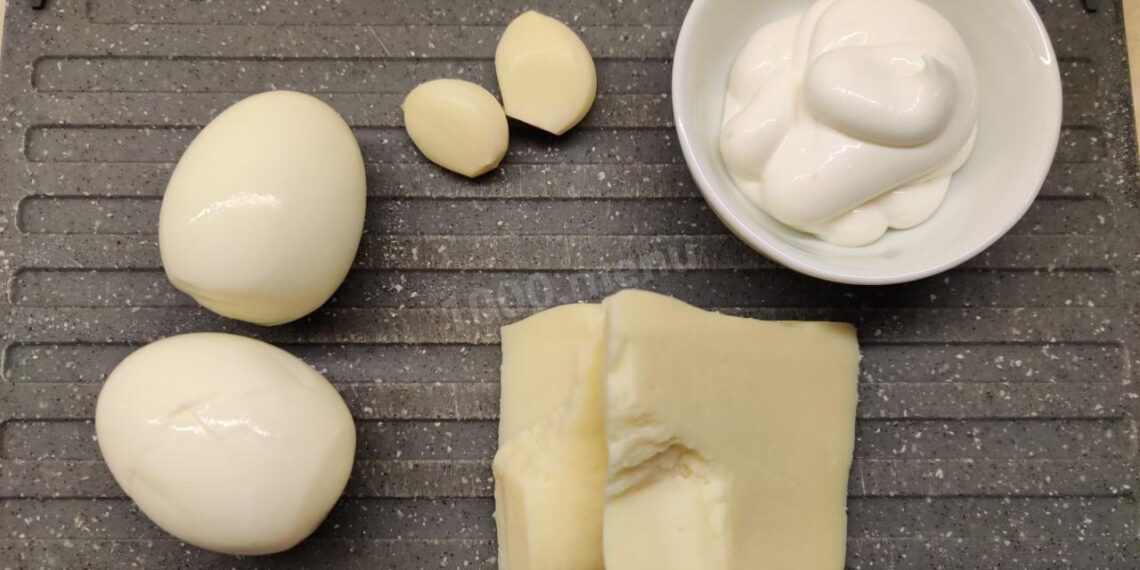 Часом буває ситуація, що взялися щось готувати, а якогось продукту не вистачає. Виявляється, часто можна знайти альтернативний продукт. Фото: cdn.smak.menu