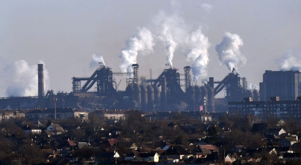 Металургійні комбінати Маріуполя до війни.