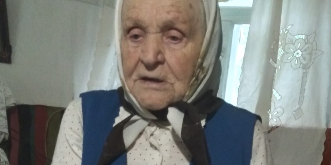 Аліса Іванівна розповідає про своє життя.