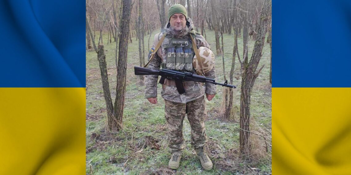 На фото: Григорій Душний ніколи ні на що не скаржився, навпаки – заспокоював і вселяв надію у завтрашній день, каже дружина. Фото з домашнього архіву.