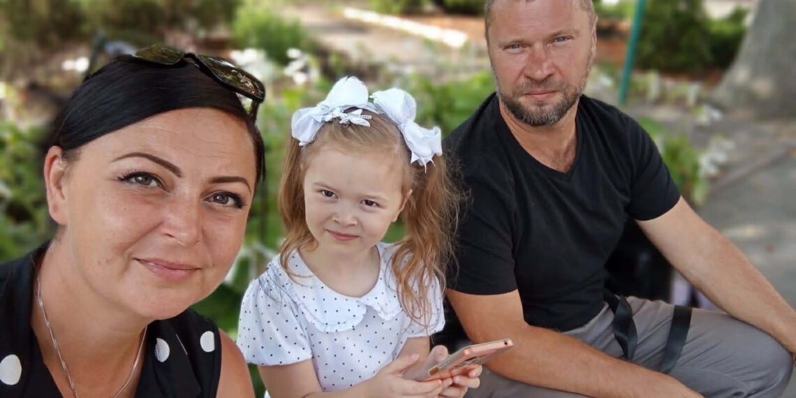 На фото: Ветеран Анатолій Іванушко захопився фермерською справою – займається рослинництвом. Фото з домашнього архіву.