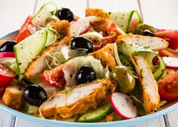 Теплі салати. Фото: shuba.life