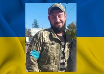 На фото: Захисник загинув 6 грудня 2024 року під час виконання бойового завдання в населеному пункті Гоптівка на Харківщині. Фото з домашнього архіву родини.