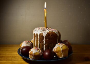 Зберегти м’якість виробу допомагають інгредієнти, які добре утримують вологу. Наприклад, картопляний крохмаль. Фото: pixabay.com