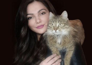 «Важливо, щоб бізнес не був просто бізнесом, а виконував ще якусь соціальну функцію і взаємодію з людьми. Тоді утворюється міцна спільнота, і позитивний вплив від цього поширюється на місто, громаду, область, країну», – вважає Марина Чернишова. Фото з архіву Марини Чернишової.