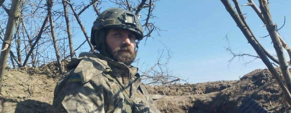 Війна відміряла Олександру Євстратенку лиш сорок, назавжди осиротивши рідних