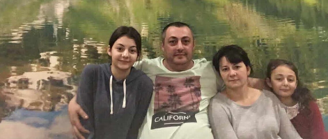 Любити Україну для цієї родини - це не слова, а вчинки і самопожертва