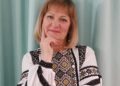 «У віршах – уся моя душа, оголена і справжня», – зізнається Лариса Натолочна.