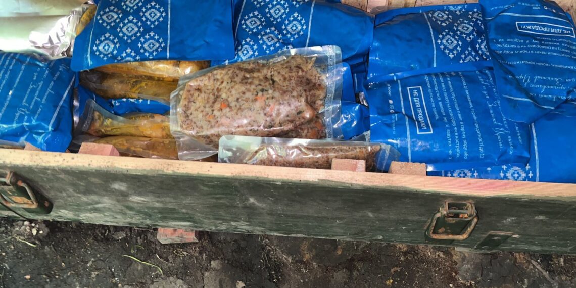 Понад 300 тисяч порцій за чотири з половиною роки війни вдалося відправити нашим Захисникам.