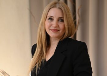 «Для багатьох людей природній період адаптації після значущої втрати триває близько року», – каже Алла Линок. Фото з архіву лікарки.