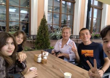 У родині Баженових підростає вже третє покоління дослідників історі.