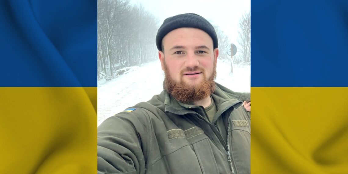 На фото: Герою Богдану Канівцю назавжди 29 років. Фото з домашнього архіву.